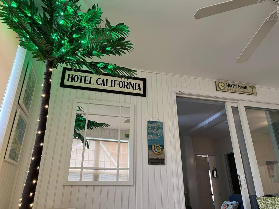 Private Wells Beach Cottage With Resort Amenities, Sleeps 6, 1 Mile To Beach! Exterior photo